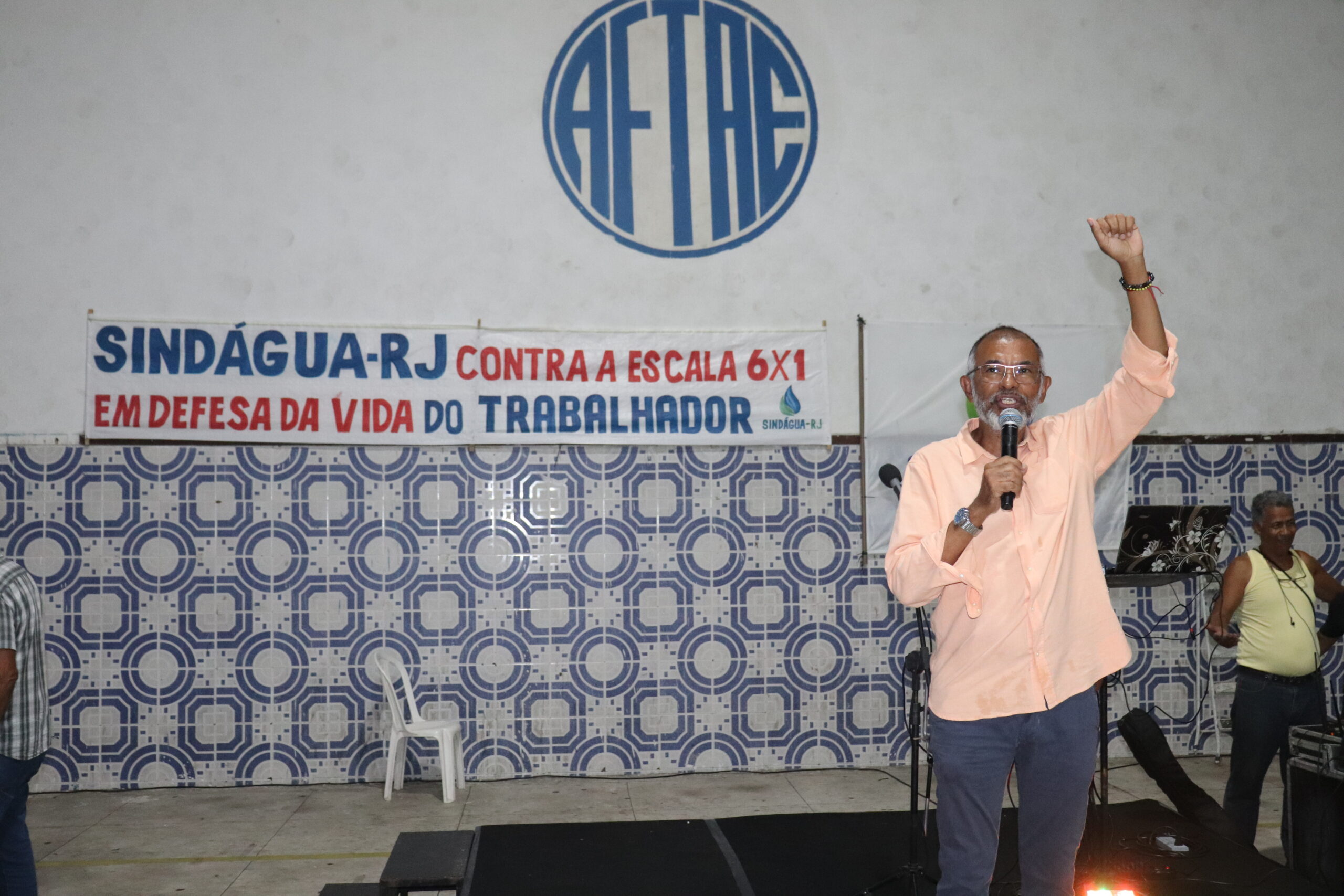 Festa do Dia do Trabalhador do SINDÁGUA-RJ reúne categoria em celebração marcada por união, reconhecimento e valorização
